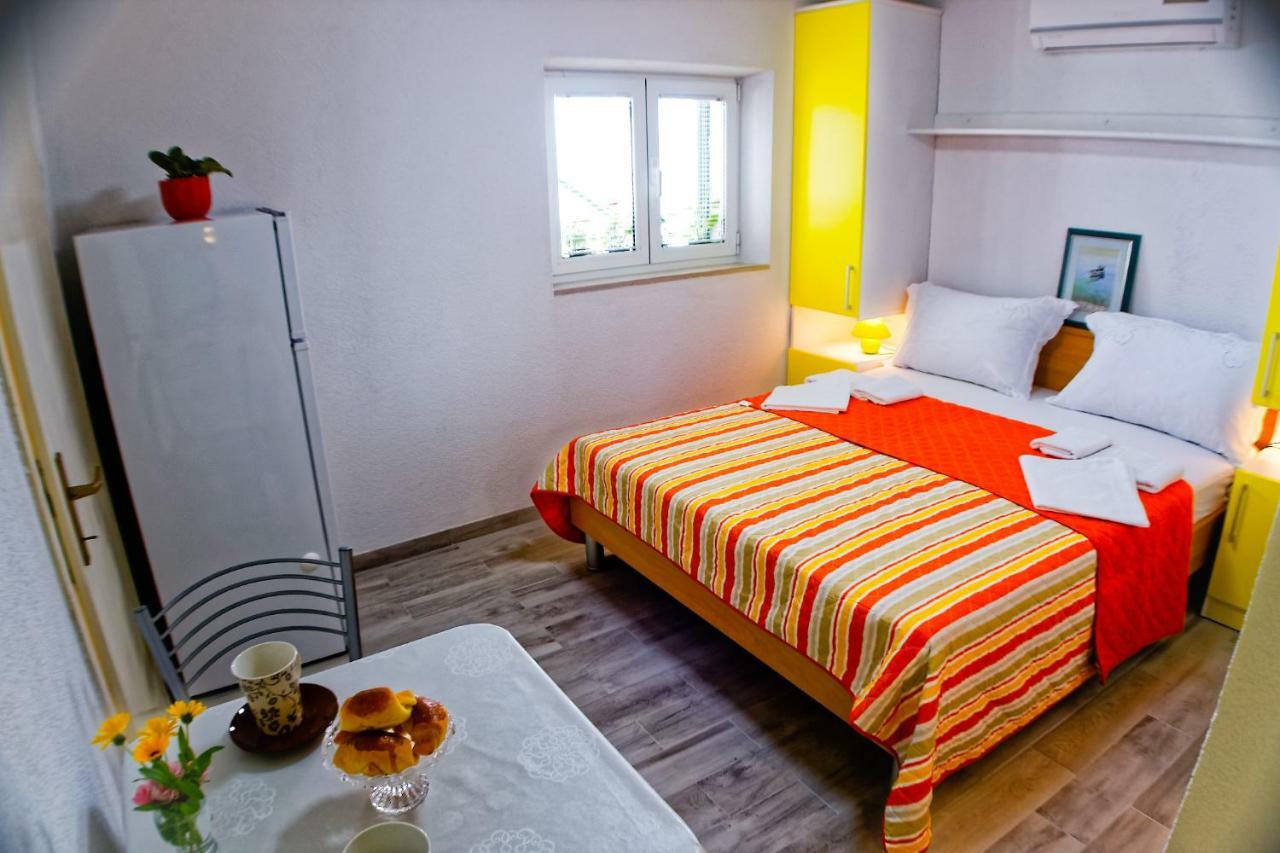 Studio Apartman Papic Drašnice Exterior foto